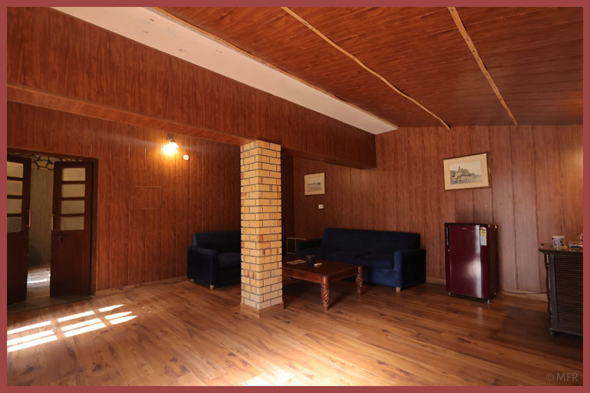 Bougainvillea Room Sitting Area
